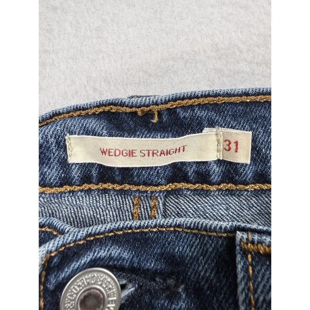 Levis Premium product pair